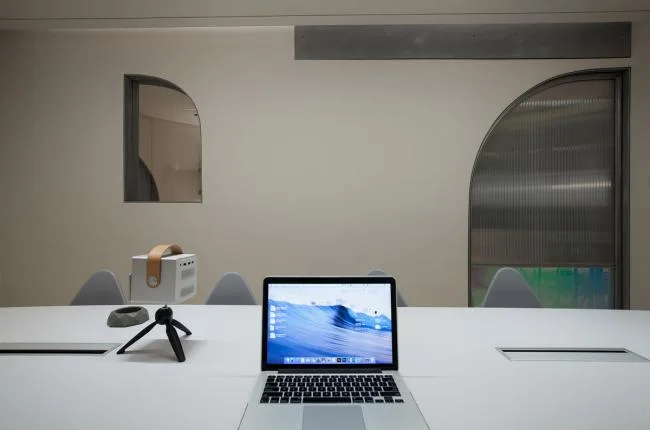 BIM Architecture | Office of a Bedside Space Design Firm, Quiet and Open Exchange Space/Bedside Space Design