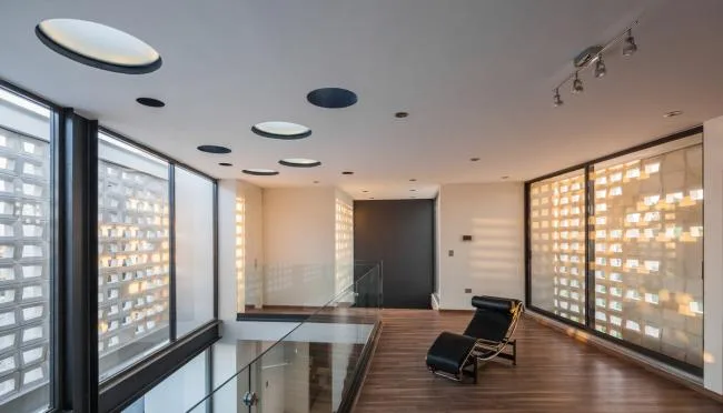 BIM Architecture | Light luxury yet elegant, exuding the natural scent of the site: RSV Room/Arkylab