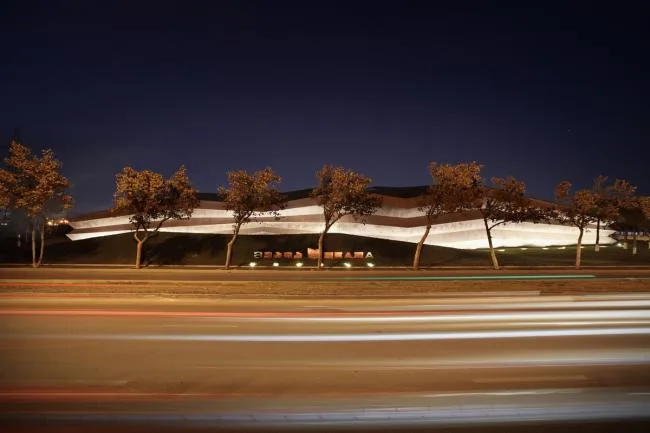 BIM Architecture | Green Grass Toppling, Turbulent Light and Shadow Coffee Factory/Khmaladze Architects