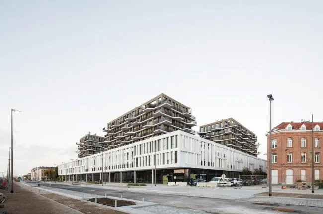 BIM Architecture | Cadis Apartments Standing in the Historic District/META Architects+POLO