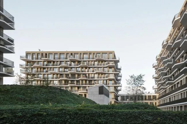 BIM Architecture | Cadis Apartments Standing in the Historic District/META Architects+POLO