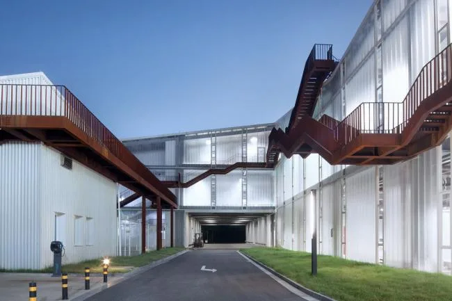 BIM Architecture | Garden 'Mountain House', Jianggan Workshop - Differentiated Practice of Contemporary Property Architecture/Gad · line+studio