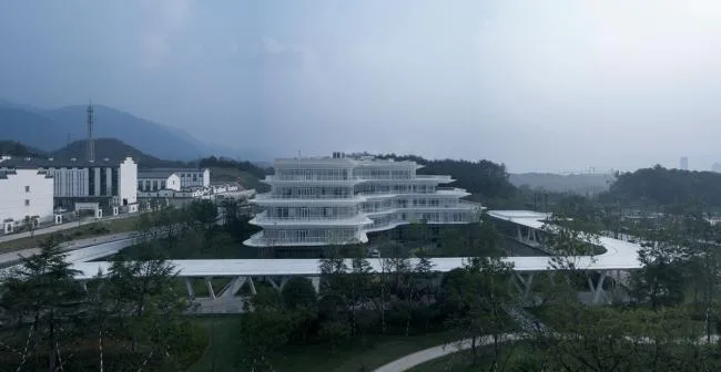 BIM Architecture | Reshaping the Mountains and Rivers of Fuchun with the Pen of Nature - Tonglu Station/Greentown Ten Dimensions of Hanghuang Railway