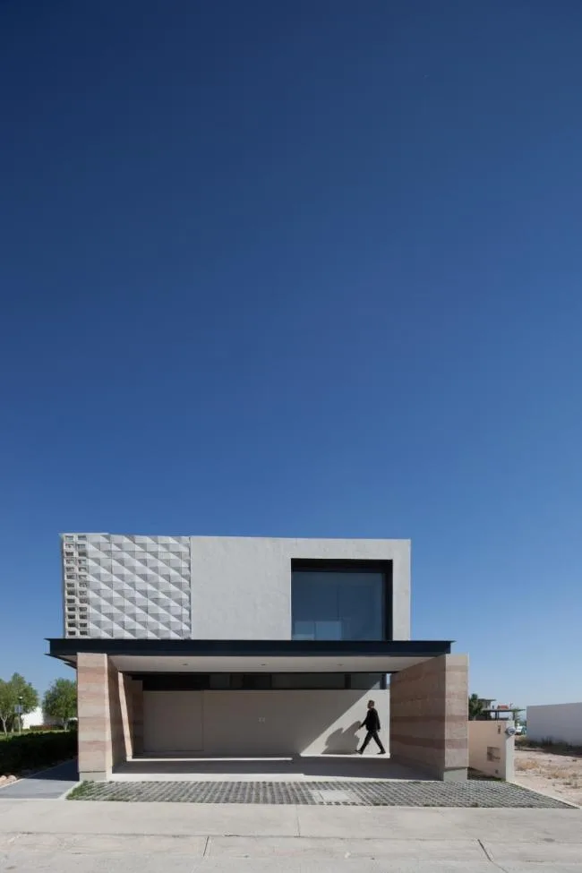 BIM Architecture | Light luxury yet elegant, exuding the natural scent of the site: RSV Room/Arkylab
