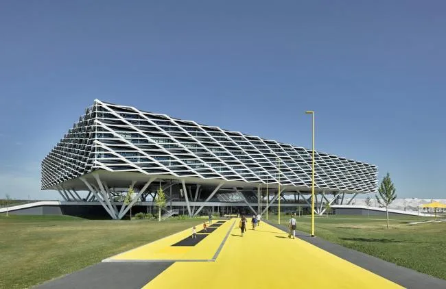 BIM Architecture | Vibrant and Radiant - Adidas Campus/Behnisch Architekten