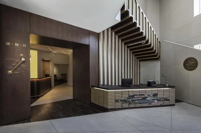 BIM Architecture | Time Traveler - Office Space Related to Fanghua/Shenzhen Qianxun Soft Decoration Art Design Co., Ltd