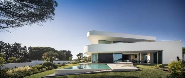 BIM Architecture | A Ray of Light from the Sea of Luxury: LuxMare Private Residence/M á rio Martins Atelier