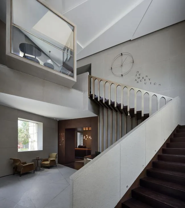 BIM Architecture | Time Traveler - Office Space Related to Fanghua/Shenzhen Qianxun Soft Decoration Art Design Co., Ltd