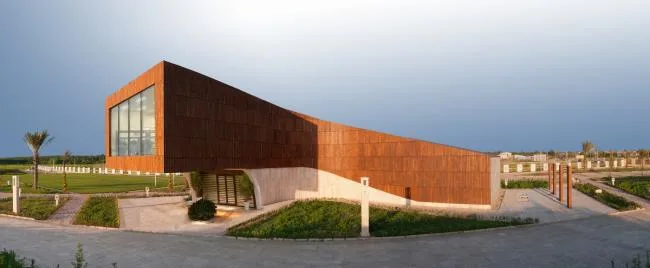 BIM Architecture | Rushing towards the Blue Sky with the Power of Freedom: Dashte Noor Fitness Center/Narges Nassiri Toosi