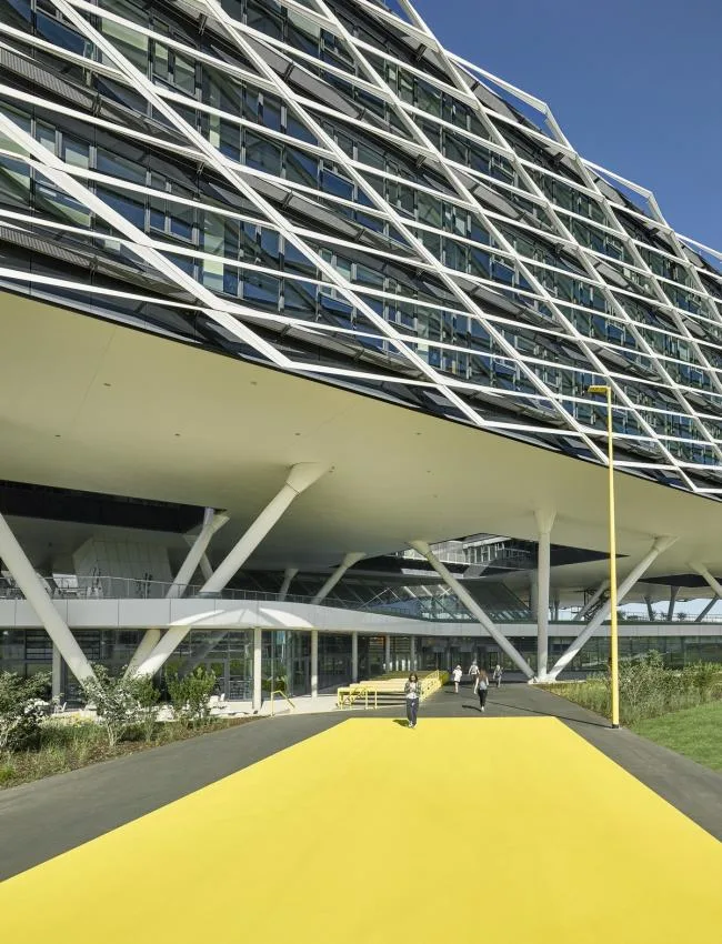 BIM Architecture | Vibrant and Radiant - Adidas Campus/Behnisch Architekten
