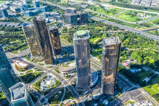 BIM Architecture | View Beijing's New Landmarks, Modern and Organic Urban Oasis/Andrew Bromberg at Aedas