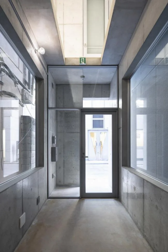 BIM Architecture | Viewing the Sky in the Cold Alley of the bustling city: Ginza Shared House/SO& CO.