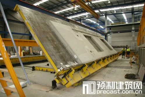 Prefabricated research | Side stand