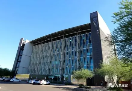 Prefabricated research | Prefabricated buildings are not monsters!
