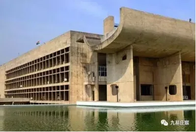 Prefabricated research | Prefabricated buildings are not monsters!