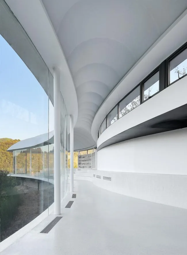 BIM Architecture | Suspended "Cloud": Mount Taishan Jiunvfeng Study/gad · line+studio