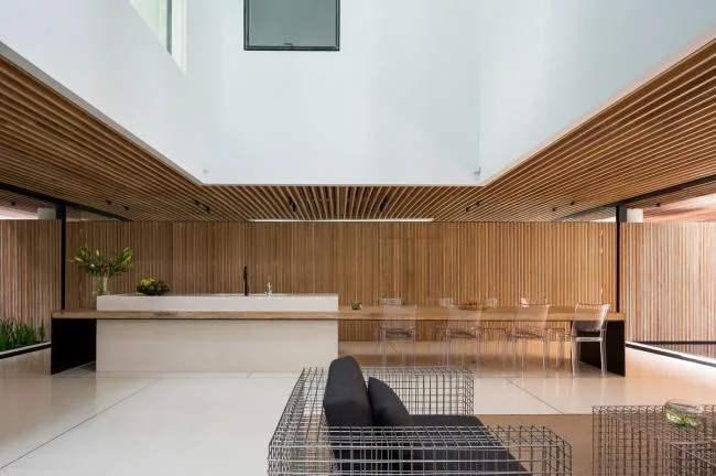 BIM Architecture | Sky Home, Stars and Greenery Create a Spiritual Residence/MIA Design Studio