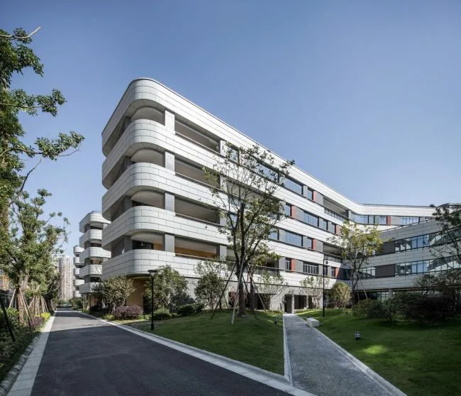 BIM Architecture | Floating Stereoscopic Campus - Zhejiang University School of Education Affiliated Middle School/Zhejiang University Architectural Design and Research Institute Co., Ltd