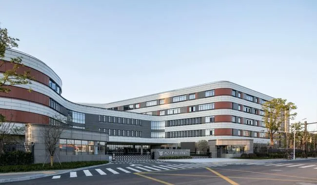 BIM Architecture | Floating Stereoscopic Campus - Zhejiang University School of Education Affiliated Middle School/Zhejiang University Architectural Design and Research Institute Co., Ltd