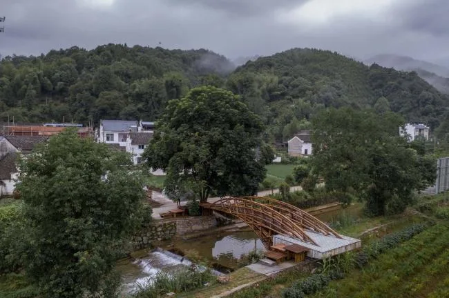 BIM Architecture | Suspended Shore Flying Bridge/Come to Architectural Design Studio