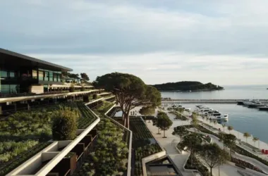 Rovinj Park Hotel by 3LHD: Seamless Harmony of Sea and Sky with Winding, Folded BIM Architecture-BIM WORLD