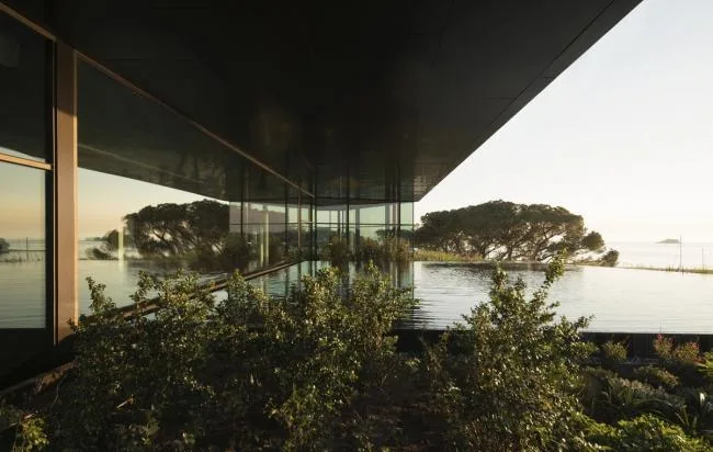 BIM architecture | Winding and folding, enjoying the sea and sky in one color: Rovini Park Hotel/3LHD