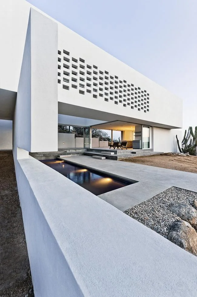 BIM Architecture | Sakatkas Villa 4 on Desert Volcanic Ridge/Campos Leckie Studio