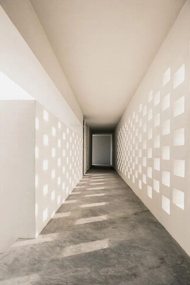 BIM Architecture | Sakatkas Villa 4 on Desert Volcanic Ridge/Campos Leckie Studio