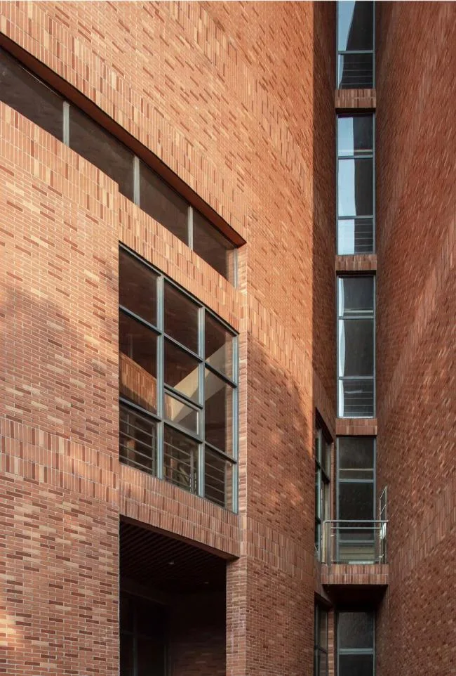 BIM Architecture | Steady and Introverted Red Brick Sculpture with Classical Beauty: Huangshi City Art Museum/Central South Architectural Design Institute