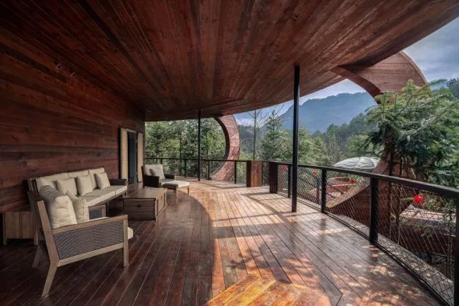 BIM Architecture | Like an Adventure in the Jungle: Anhui Qiyunshan Freedom Home Tree House "UFO"/Jinglan Architecture