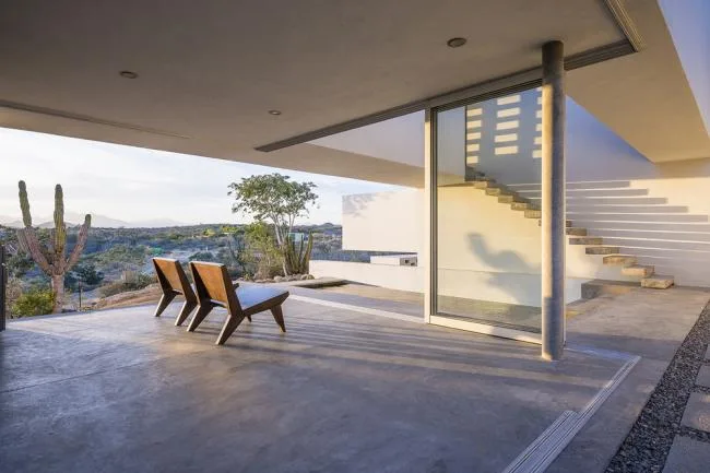 BIM Architecture | Sakatkas Villa 4 on Desert Volcanic Ridge/Campos Leckie Studio