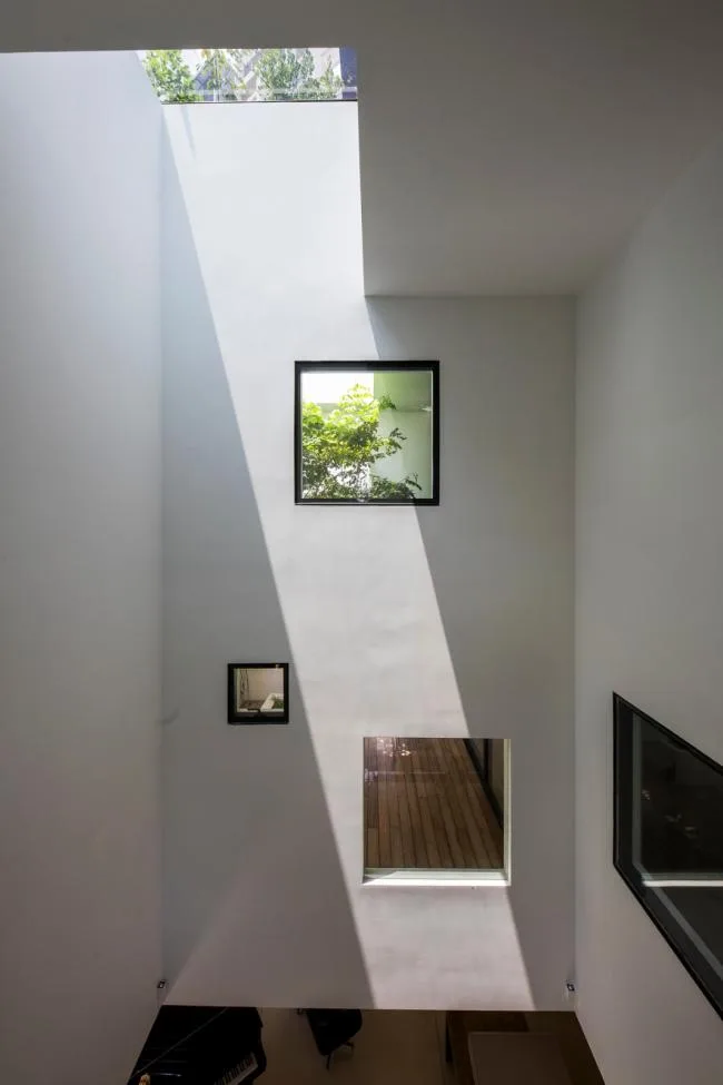 BIM Architecture | Sky Home, Stars and Greenery Create a Spiritual Residence/MIA Design Studio