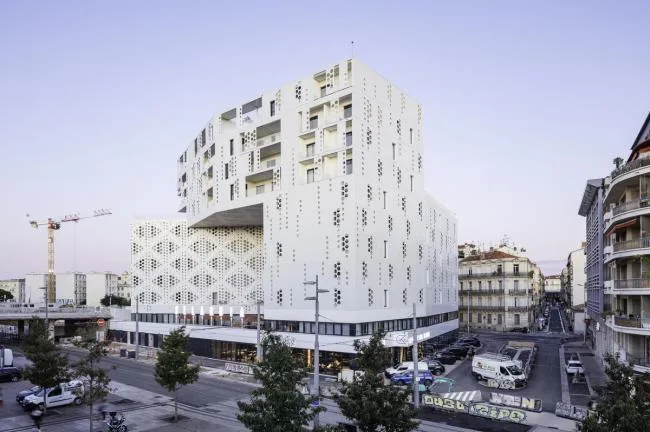 BIM Architecture | Elegant and Holy Like a Pure White Lace Skirt: Montigny Hotel Complex/Manuelle Gautrand Architecture