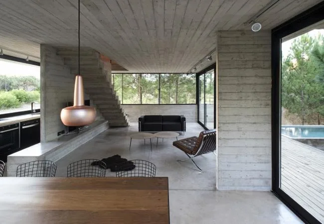 BIM Architecture | Light and Shadow Dance, Simple Forest Dwelling Like Wood and Stone/Luciano Kruk