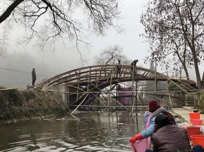 BIM Architecture | Suspended Shore Flying Bridge/Come to Architectural Design Studio