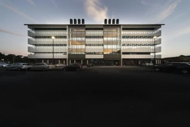 BIM Architecture | Interweaving and Free Flow of Curves: B: Hive Office Building/BVN+Jasmax