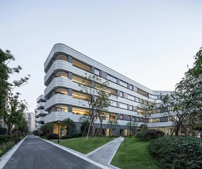 BIM Architecture | Floating Stereoscopic Campus - Zhejiang University School of Education Affiliated Middle School/Zhejiang University Architectural Design and Research Institute Co., Ltd
