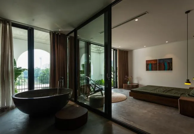 BIM architecture | Creating an indoor courtyard under arched windows and corridors: Vietnam AD8 Villa/Nemo Studio