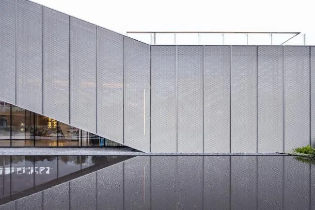 BIM Architecture | Curved and Smooth, Light and Flowing: Chongqing Yuelai Community Center/NAN Architects
