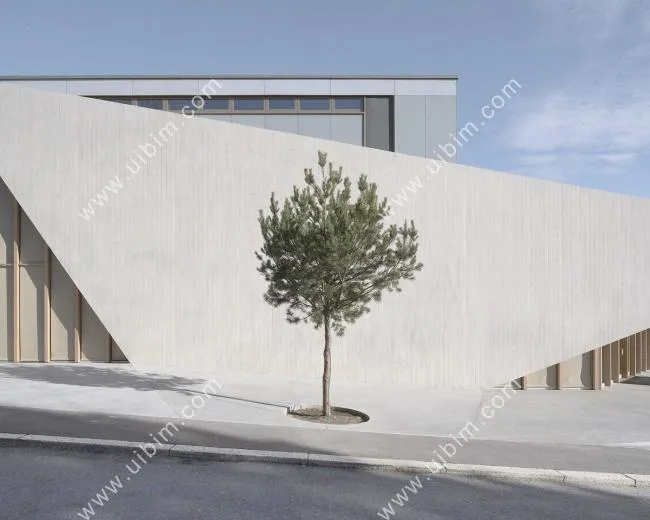 BIM architecture | Diagonal construction of lightweight 'wings': Swiss New Apostolic Church/Localized Architecture