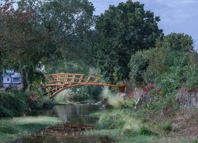 BIM Architecture | Suspended Shore Flying Bridge/Come to Architectural Design Studio
