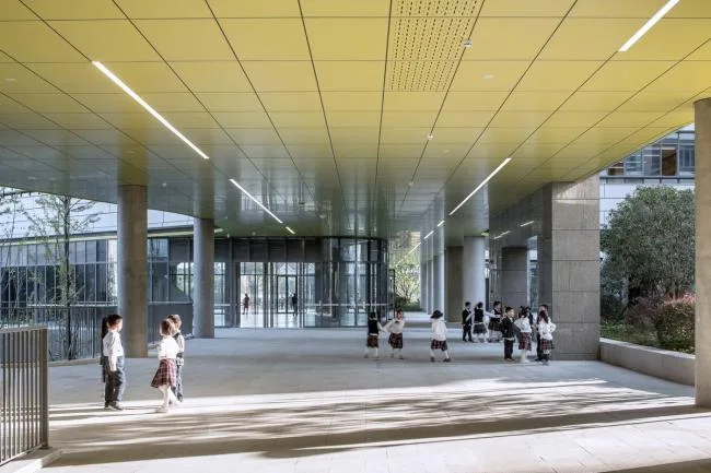 BIM Architecture | Floating Stereoscopic Campus - Zhejiang University School of Education Affiliated Middle School/Zhejiang University Architectural Design and Research Institute Co., Ltd