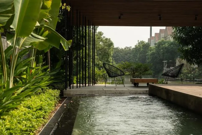 BIM architecture | Creating an indoor courtyard under arched windows and corridors: Vietnam AD8 Villa/Nemo Studio