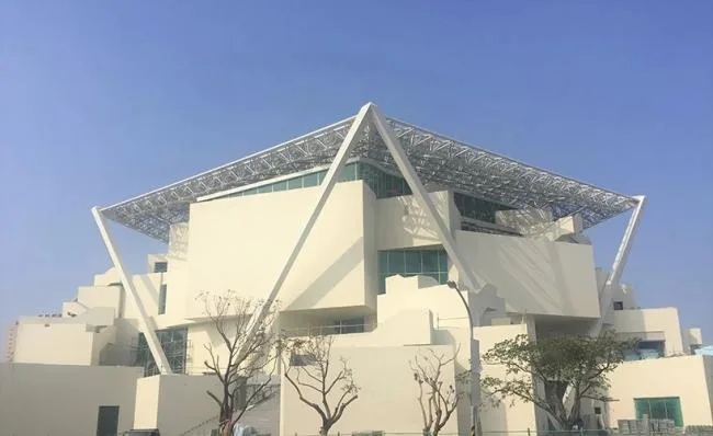 BIM Architecture | Sakamoto's New Work 'Tainan Museum of Art': Stacked Blocks Under a Pentagonal Roof Canopy