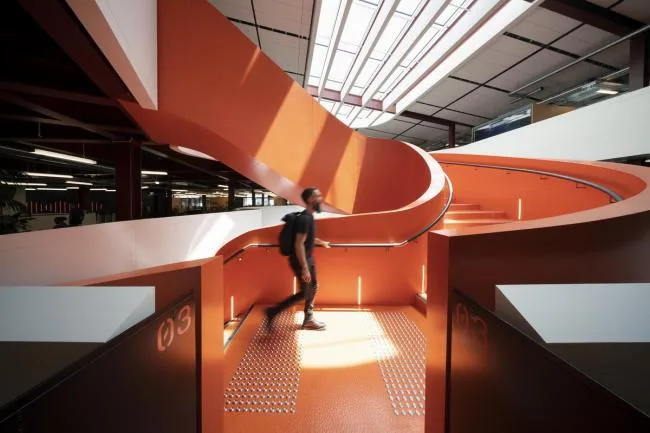 BIM Architecture | Interweaving and Free Flow of Curves: B: Hive Office Building/BVN+Jasmax