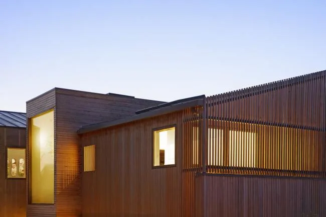 BIM Architecture | Jumping Irregular Geometric Shapes: Los Angeles Beach Resort/Blue Truck Studio