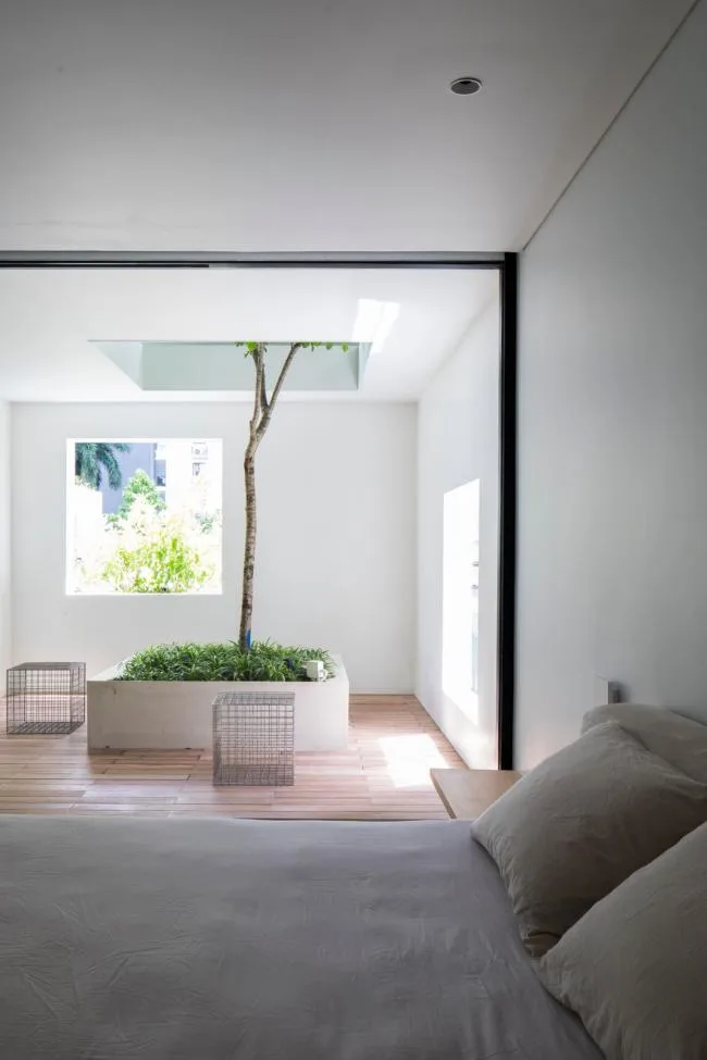 BIM Architecture | Sky Home, Stars and Greenery Create a Spiritual Residence/MIA Design Studio