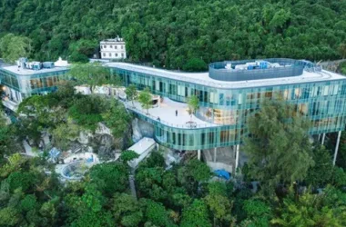 Dream Architecture Studio Designs Hong Kong University of Chicago Center on a Hillside-BIM WORLD