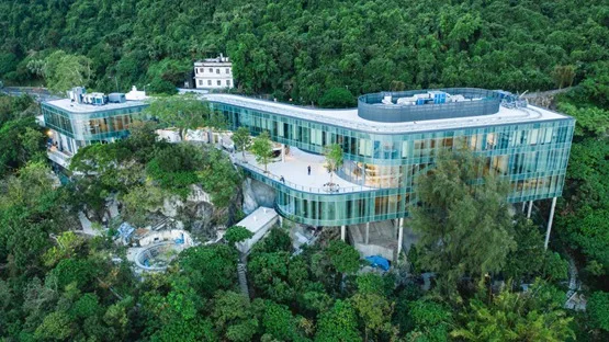 BIM Architecture | Dream Architecture Studio designs' Hong Kong University of Chicago Center 'on a hillside