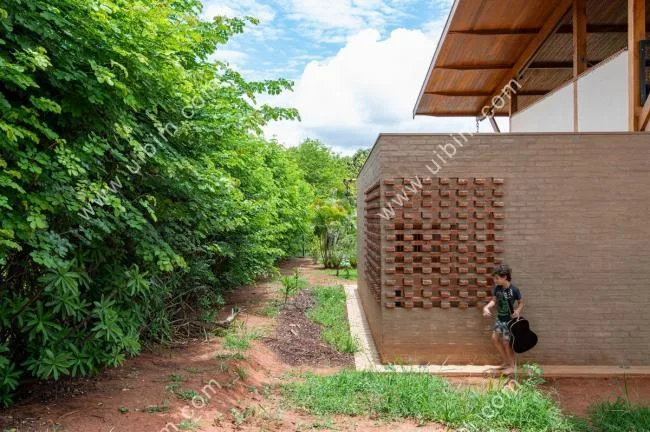 BIM Architecture | Grass, Mud, Swinging: A Children's Home in the Countryside